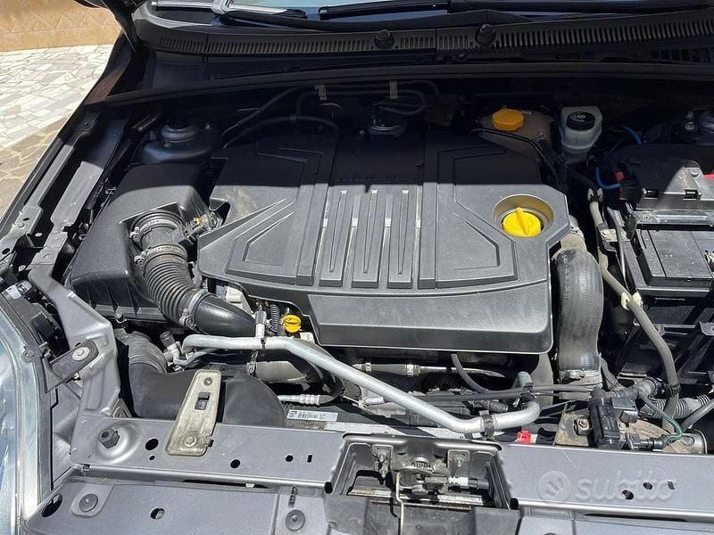 Usata Fiat Croma Active 119 CV (87 kW) 2009 Grigio Station wagon