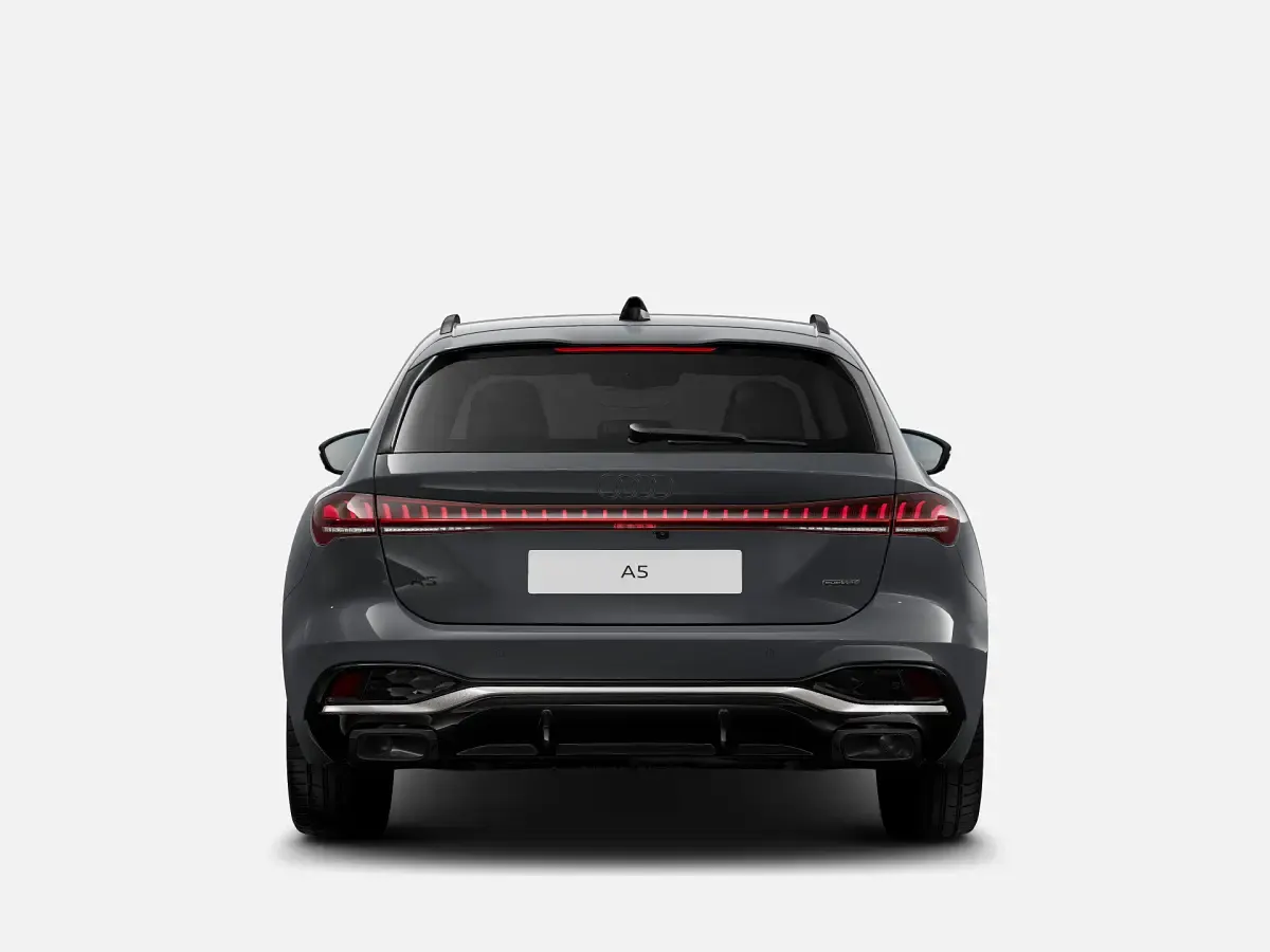 Nuova Audi A5 S-Line 367 CV (269 kW) 2026 Grigio magnete Station wagon