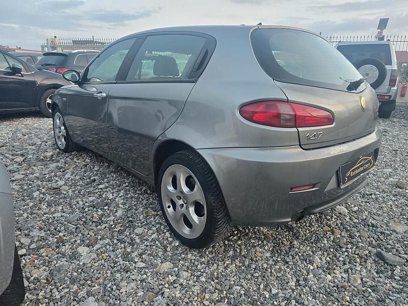Usata Alfa Romeo 147 Progression 119 CV (87 kW) 2007 Grigio Utilitaria