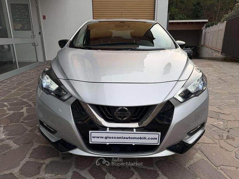 Usata Nissan Micra 92 CV (67 kW) 2021 Platinum silver Utilitaria