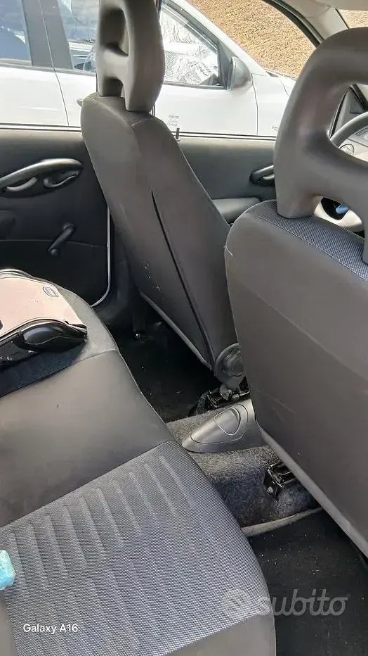 Usata Fiat Punto 60 CV (44 kW) 2010 Bianco Utilitaria