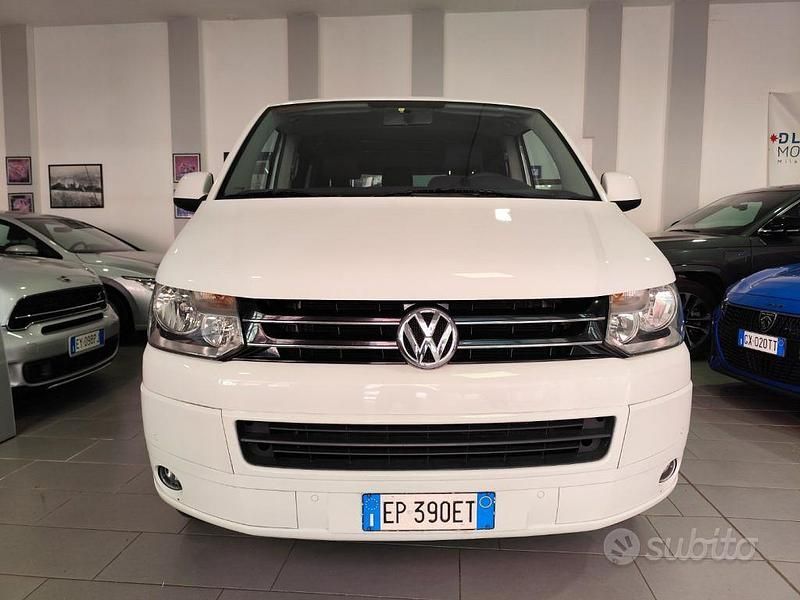 Usata VW Caravelle Comfortline 180 CV (132 kW) 2013 Bianco Furgone