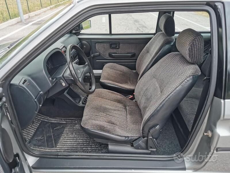 Usata Citroën AX 54 CV (39 kW) 1992 Grigio Utilitaria