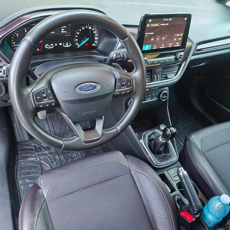 Usata Ford Fiesta Vignale 86 CV (63 kW) 2018 Nero Utilitaria