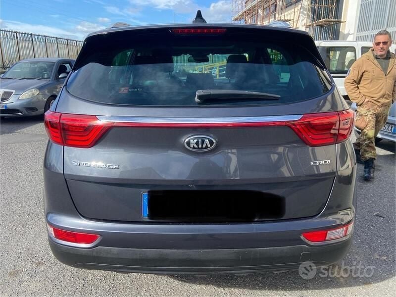 Usata Kia Sportage 136 CV (100 kW) 2016 Argento SUV