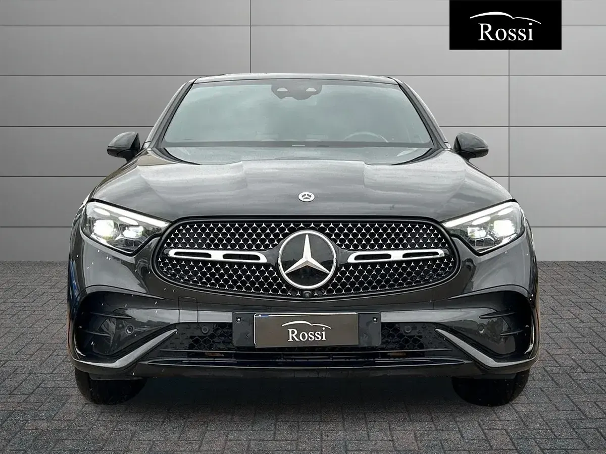Usado Mercedes GLC220 AMG Line Premium 197 CV (144 kW) 2023 Gris Coupe