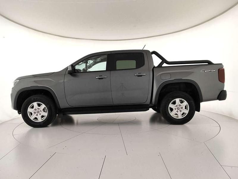 Usata VW Amarok Life 205 CV (150 kW) 2024 Dark grey metallizzato Pick-up