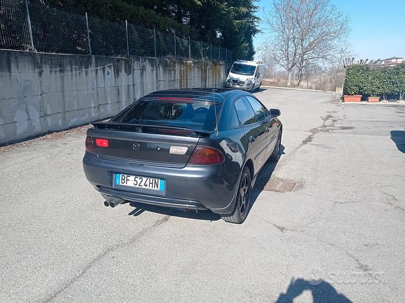 Usata Mazda 323F 144 CV (105 kW) 1999 Blu Coupé