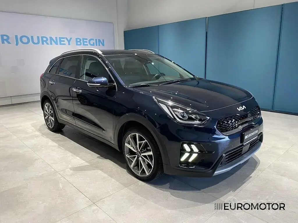 Usata Kia Niro 105 CV (77 kW) 2022 Bluazzurro SUV