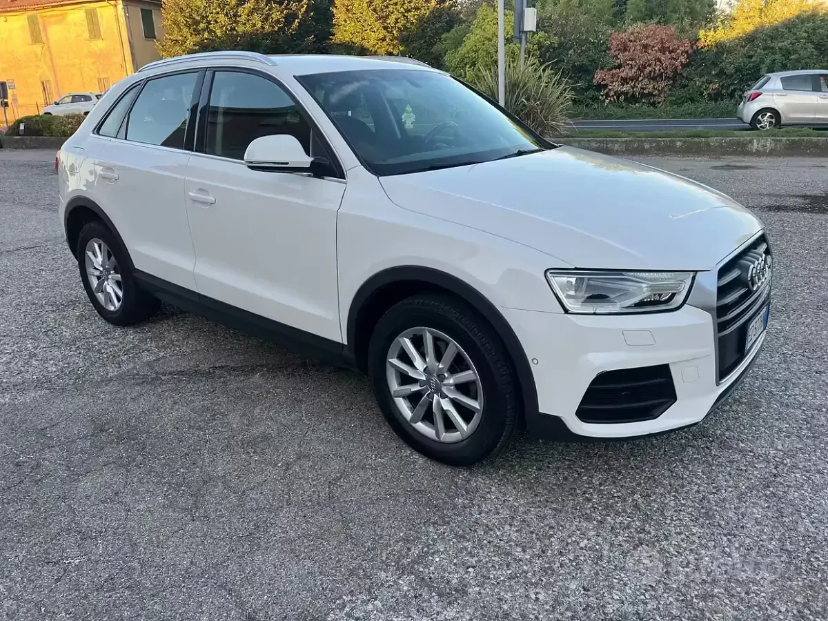 Usata Audi Q3 Ambiente 150 CV (110 kW) 2015 Bianco SUV