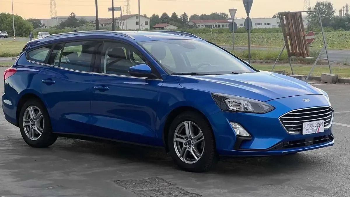 Usata Ford Focus 120 CV (88 kW) 2021 Blu/azzurro Station wagon
