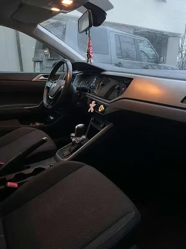 Usata VW Polo Sportline 95 CV (69 kW) 2020 Grigio Berlina