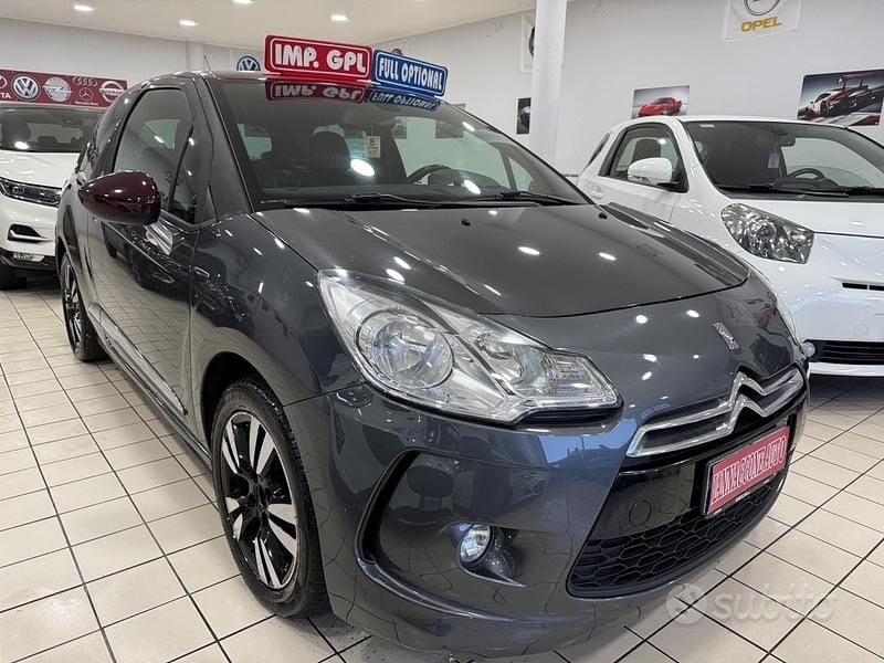 Usata Citroën DS3 91 CV (66 kW) 2012 Grigio Berlina