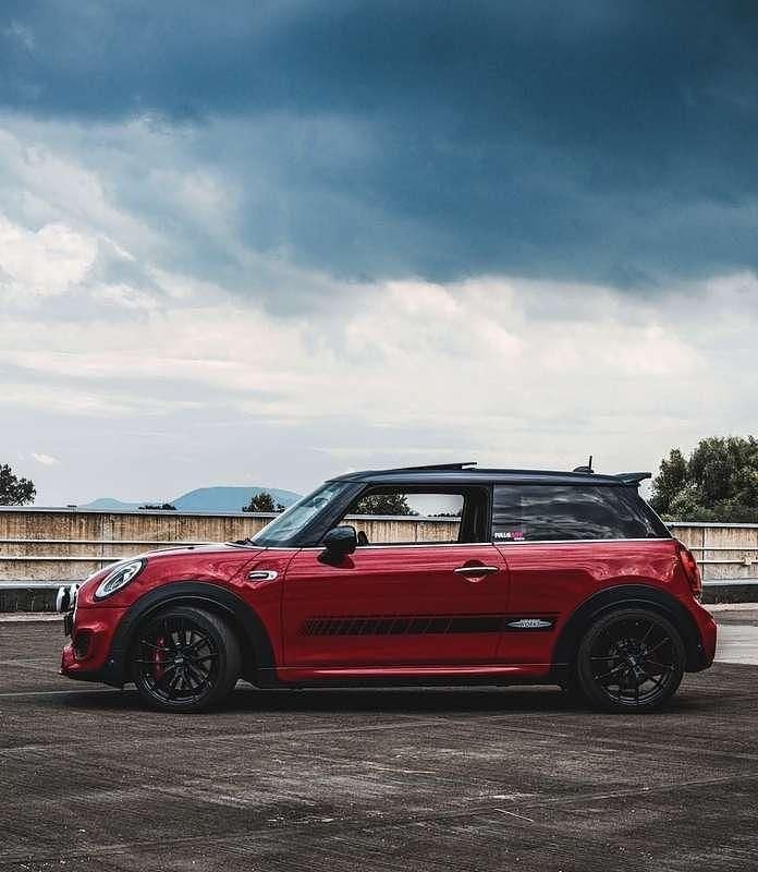 Usata Mini John Cooper Works Hype 231 CV (169 kW) 2016 Utilitaria