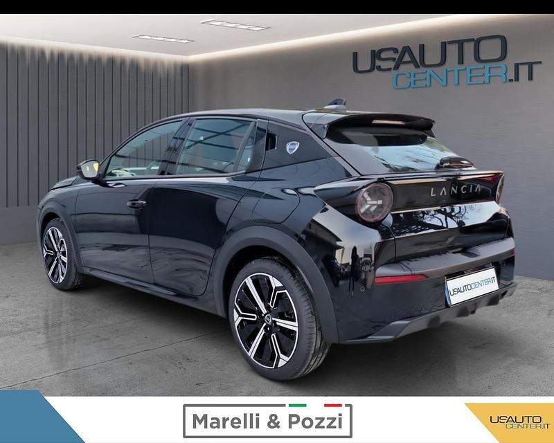 Usata Lancia Ypsilon 100 CV (73 kW) 2024 Utilitaria