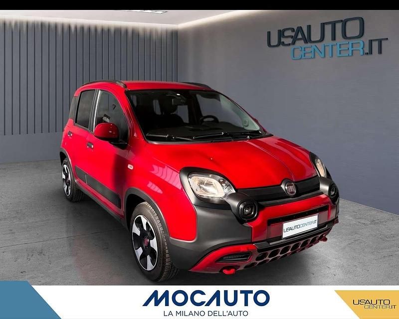 Usata Fiat Panda Cross Cross 69 CV (50 kW) 2024 Colore azzurro Utilitaria