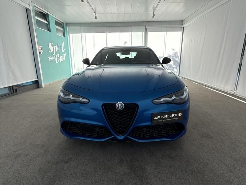 Usata Alfa Romeo Giulia Sprint 280 CV (205 kW) 2024 Blu Berlina