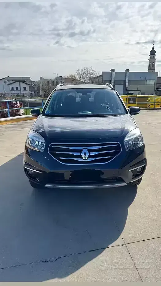 Usata Renault Koleos 150 CV (110 kW) 2011 Nero SUV