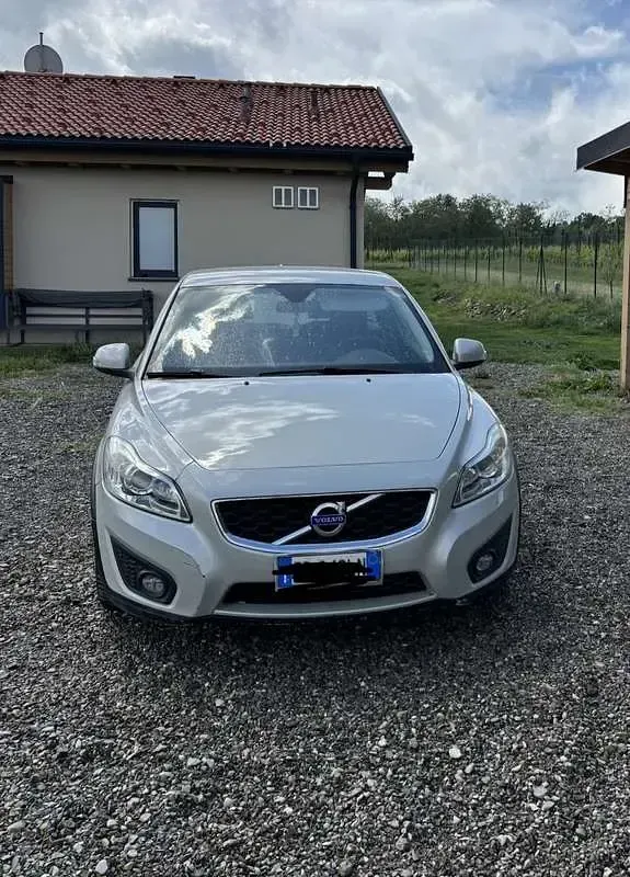 Usata Volvo C30 Kinetic 114 CV (83 kW) 2012 Utilitaria