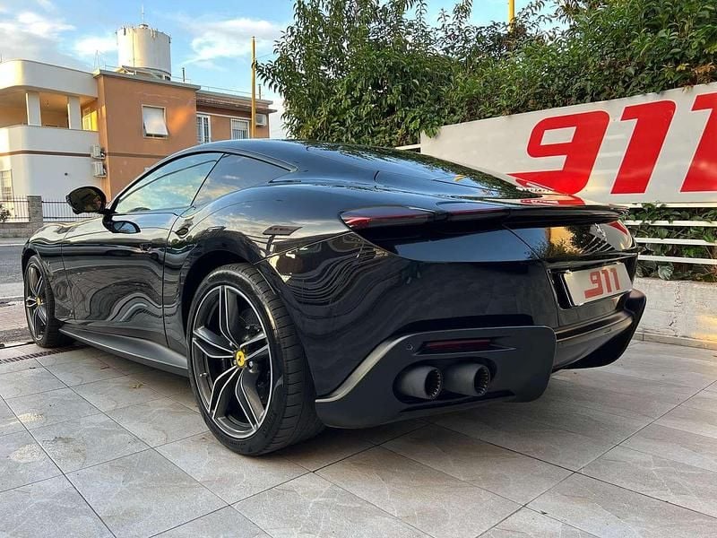 Usata Ferrari Roma 620 CV (456 kW) 2022 Nero Coupé