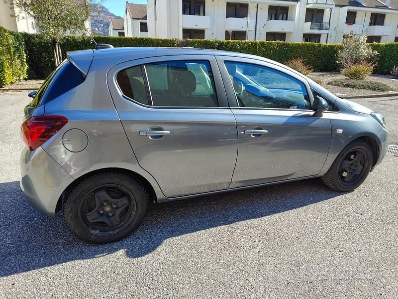 Usata Opel Corsa 2018 Grigio Utilitaria