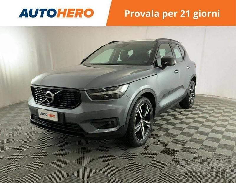 Usata Volvo XC40 R-Design 150 CV (110 kW) 2018 Grigio SUV