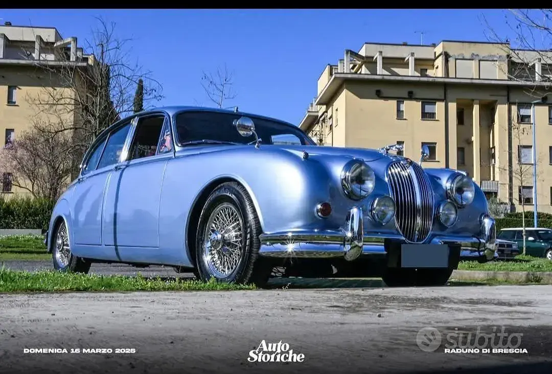 Usata Jaguar MK II 1960 Bluazzurro Berlina