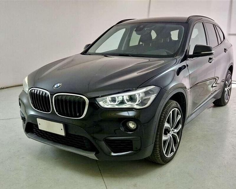 Usata BMW X1 150 CV (110 kW) 2019 Nero SUV