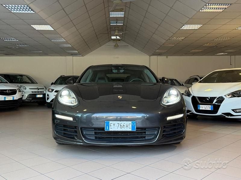 Usata Porsche Panamera 300 CV (220 kW) 2015 Grigio Berlina