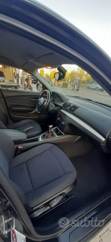 Usata BMW 116 Comfort Edition 116 CV (85 kW) 2011 Nero Utilitaria
