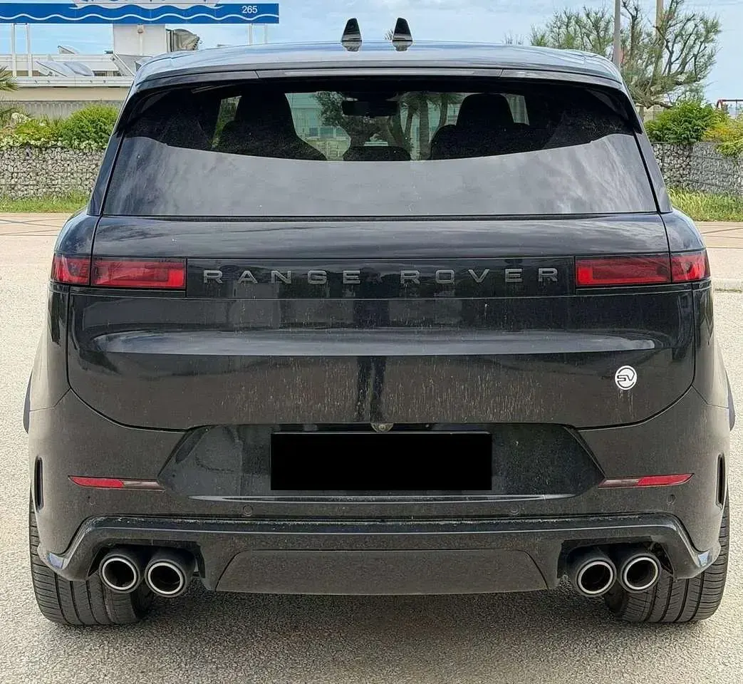 Usata Land Rover Range Rover Sport 635 CV (467 kW) 2024 Nero SUV