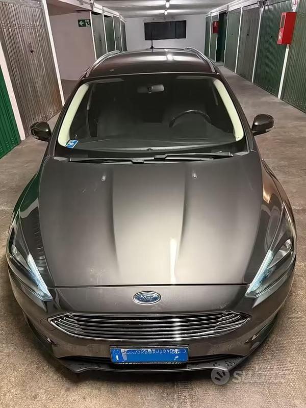 Usata Ford Focus 2018 Grigio Station wagon