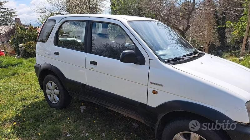 Usata Daihatsu Terios 1999 SUV