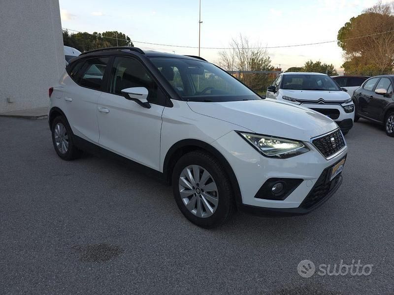 Usata Seat Arona Style 90 CV (66 kW) 2021 Bianco SUV