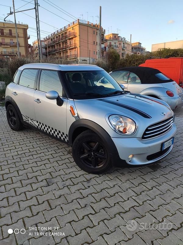 Usata Mini Cooper D Countryman 111 CV (81 kW) 2014 Grigio SUV