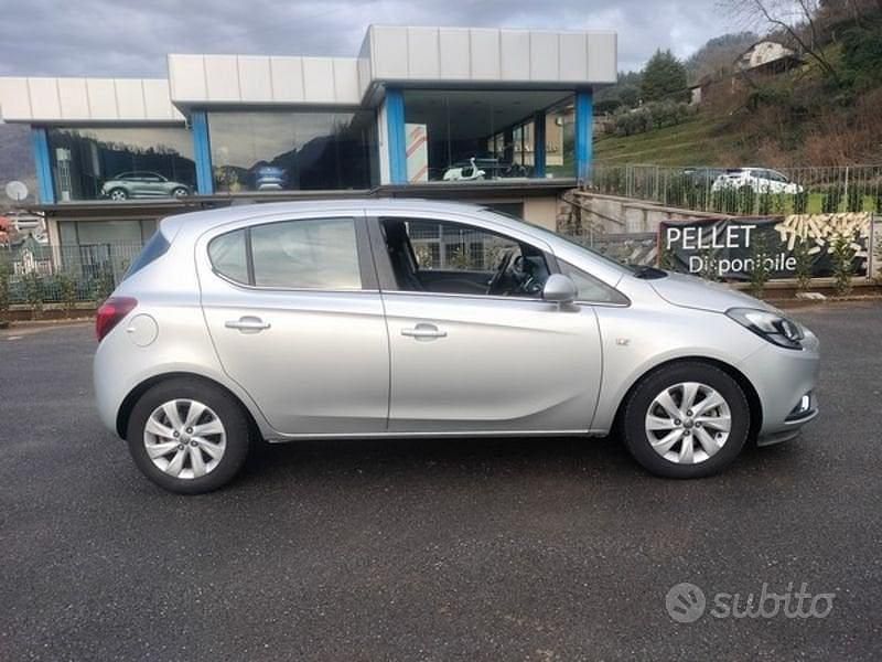 Usata Opel Corsa 75 CV (55 kW) 2018 Grigio Utilitaria