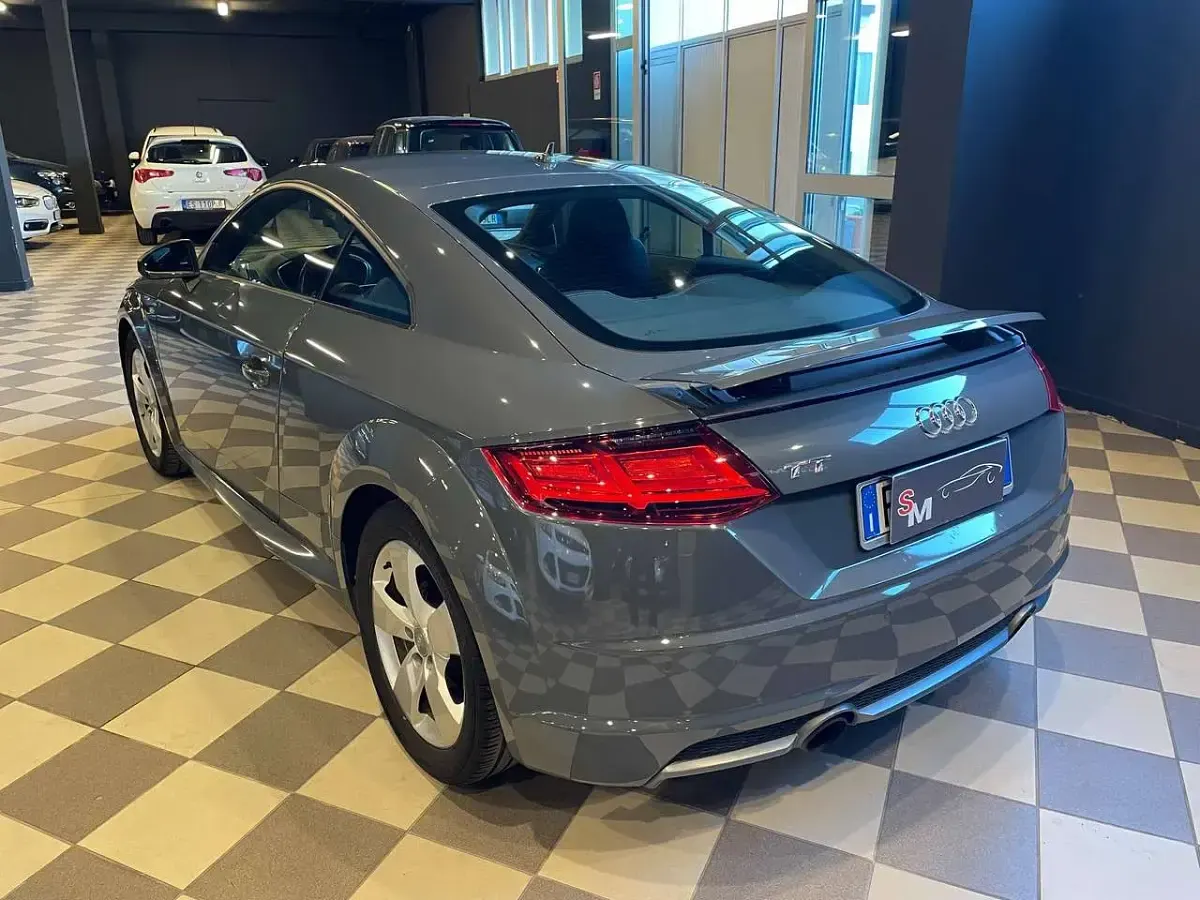 Usata Audi TT S-Line 179 CV (131 kW) 2015 Grigio Coupé