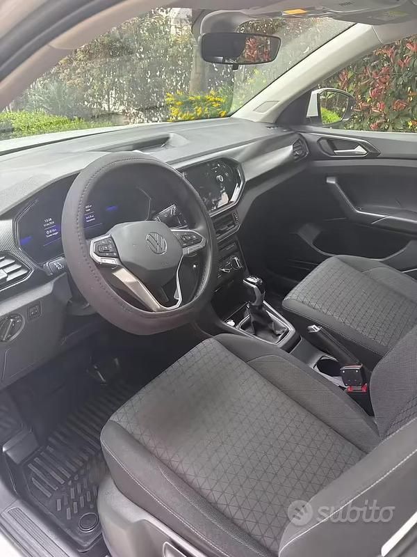 Usata VW T-Cross 110 CV (80 kW) 2023 Bianco SUV