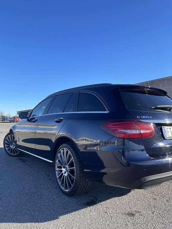 Usata Mercedes C180 Exclusive 116 CV (85 kW) 2019 Station wagon