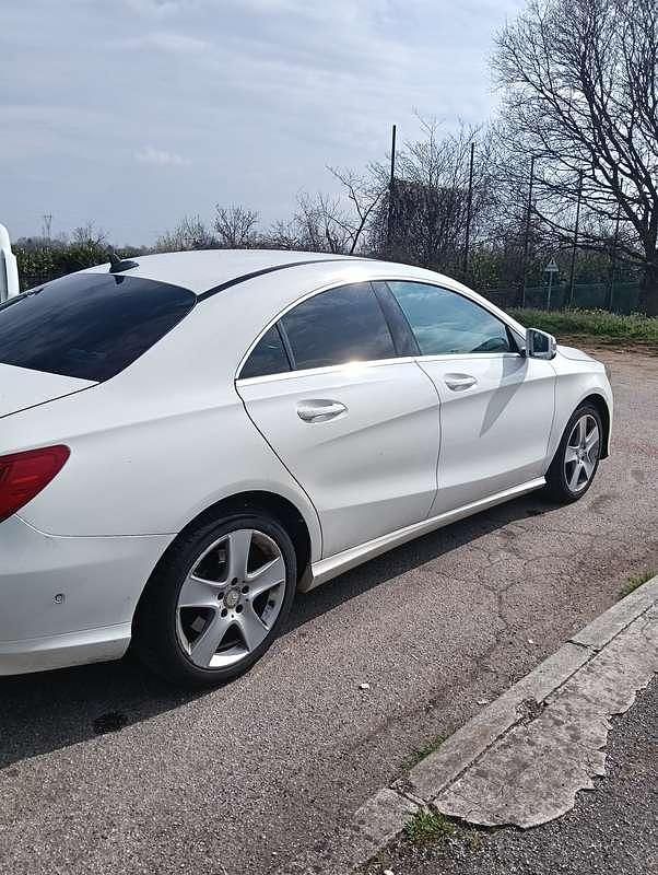 Usata Mercedes CLA200 Executive 136 CV (100 kW) 2013 Bianco Berlina