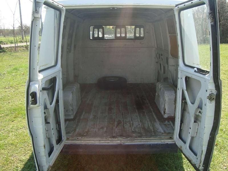 Usata Fiat Ducato 72 CV (52 kW) 1985 Bianco Furgone