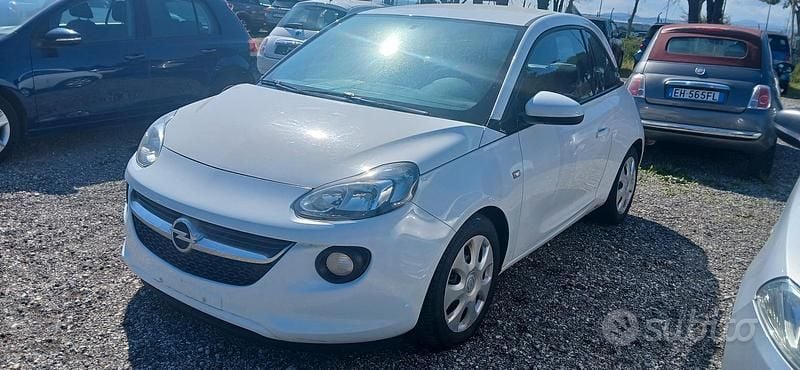 Usata Opel Adam 70 CV (51 kW) 2015 Bianco Utilitaria