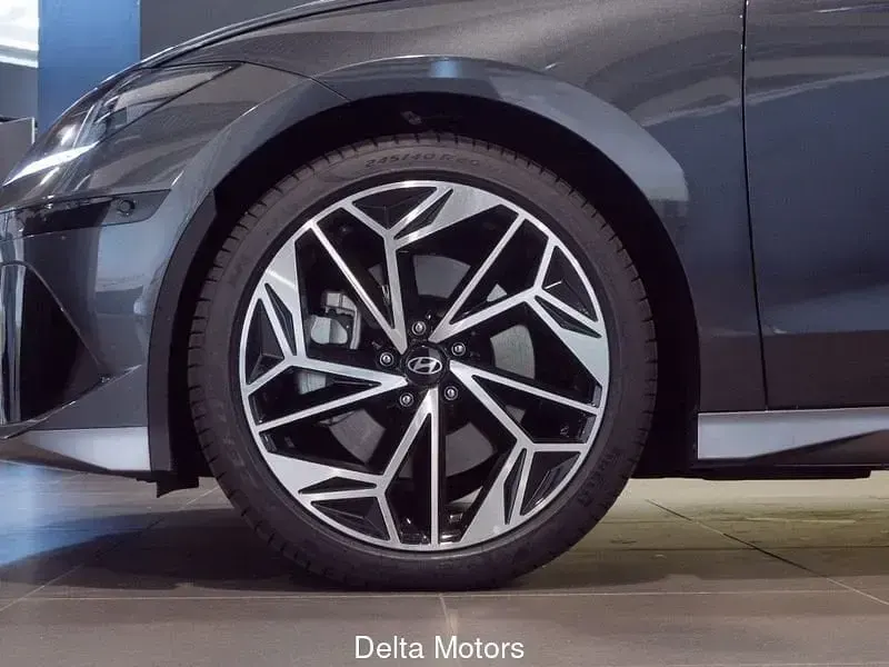 Usata Hyundai Ioniq 239 kW (325 CV) 2023 Utilitaria