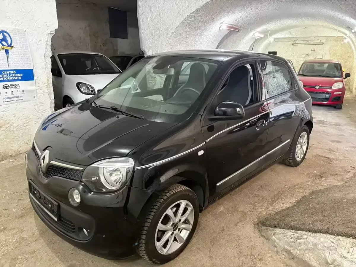 Usata Renault Twingo SE 69 CV (50 kW) 2015 Nero Utilitaria