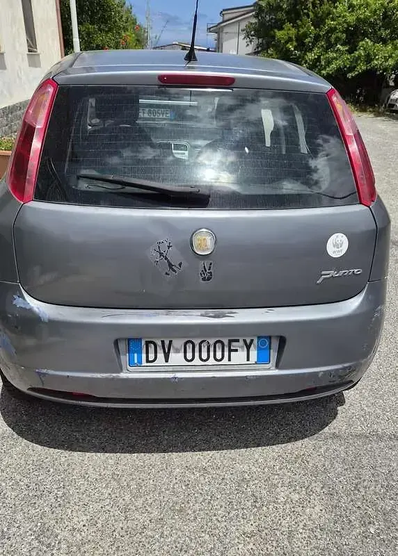 Usata Fiat Grande Punto Dynamic 90 CV (66 kW) 2007 Utilitaria