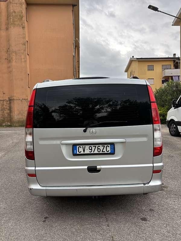 Begagnad Mercedes Vito 150 HK (110 kW) 2005 Van