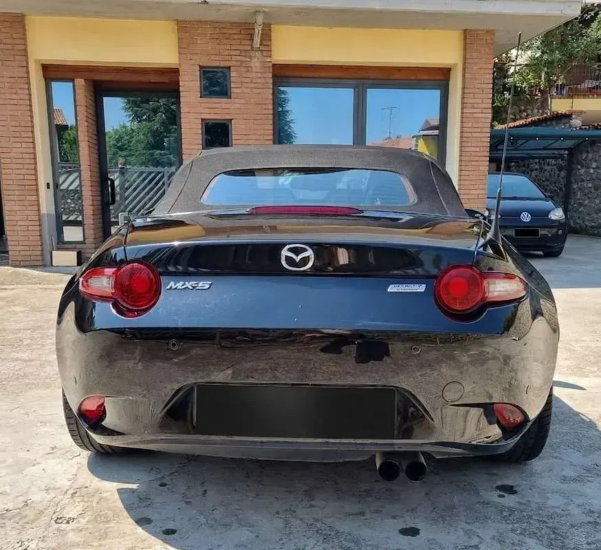 Usata Mazda MX5 Inclusive 160 CV (117 kW) 2016 Cabrio