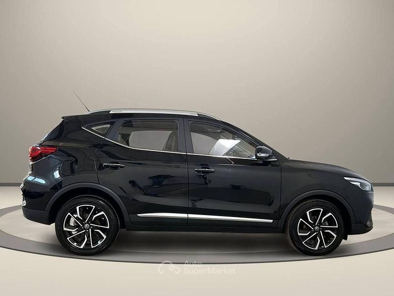 Usata MG ZS Luxury 106 CV (77 kW) 2024 Nero / metallizzato SUV