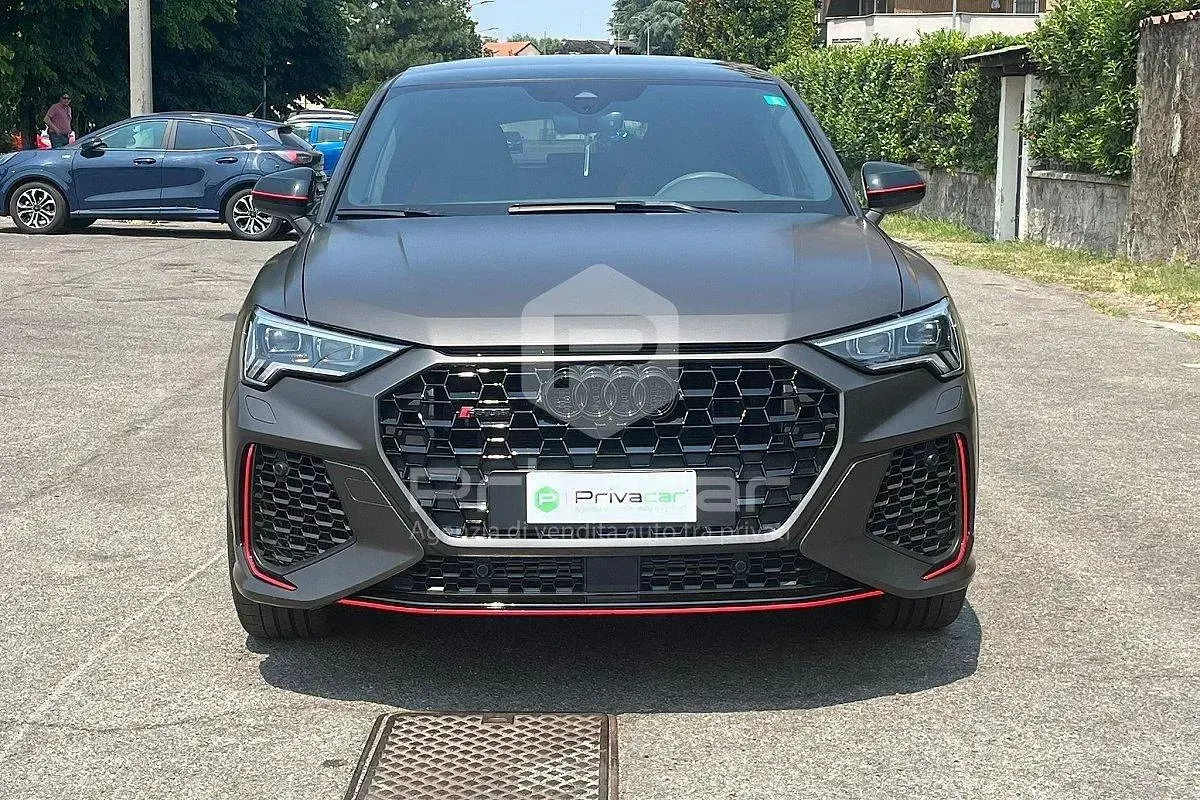 Usata Audi Q3 Sport 400 CV (294 kW) 2021 Grigio SUV