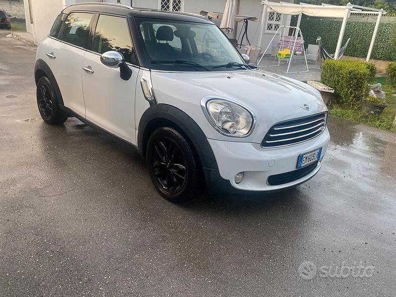 Usata Mini Countryman 122 CV (89 kW) 2012 Bianco SUV